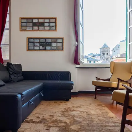 Joivy Classic Flat Next To Trendy Bars